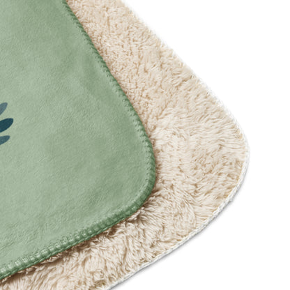 "Eira" Sherpa blanket